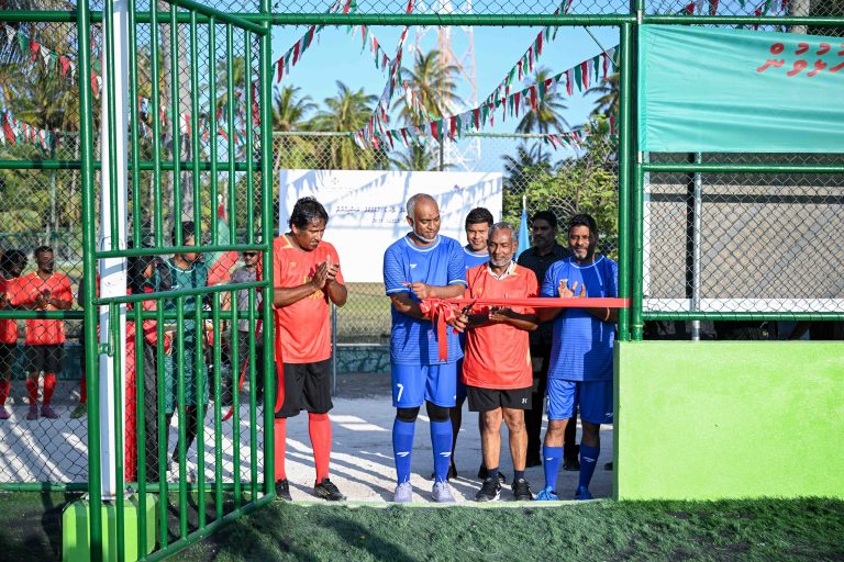 މަންދޫގެ އައު ފުޓްސަލް ދަނޑު ހުޅުވައިފި