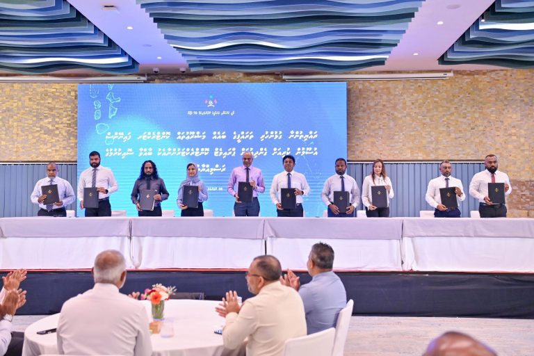 ޞިއްޙީ ދާއިރާގެ 31 މަޝްރޫއުގެ އަގަކީ 359 މިލިއަން ރުފިޔާ!