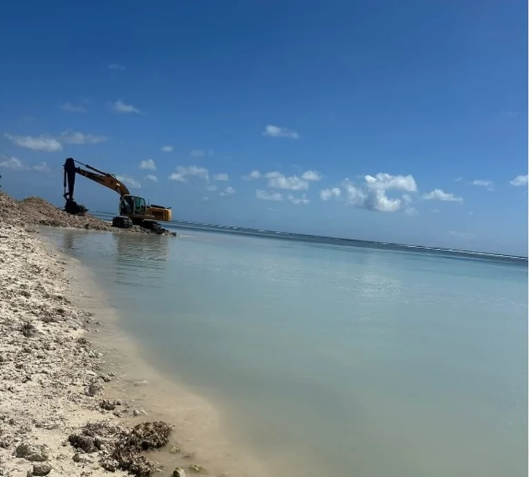 ފޮނަދޫގައި ފަތާ ސަރަޙައްދެއް ހަދައިފި