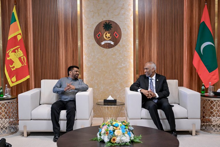 ރާއްޖެއިން ފޯރުކޮށްދެމުންދާ އެހީ އަކީ ލަންކާ ރައްޔިތުންނަށް ލިބިގެންދިޔަ ބޮޑު ހިތްހަމަޖެހުމެއް: ޑިސަނާޔަކަ