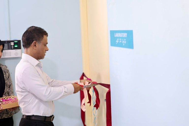 ހޯނޑެއްދޫ ސިއްޙީ މަރުކަޒުގައި ލެބޯޓްރީގެ ޚިދުމަތް ފަށައިފި