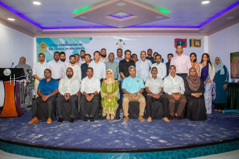 ނިލަންދޫގައި މެޑިކަލް ކޭމްޕެއް ބާއްވައިފި