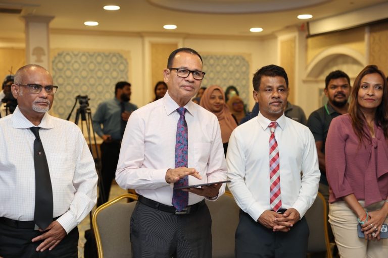 ޞިއްޙީ މަރުކަޒުތަކުގައި ސޮފްޓްވެއާރތައް ބޭނުންކުރަނީ