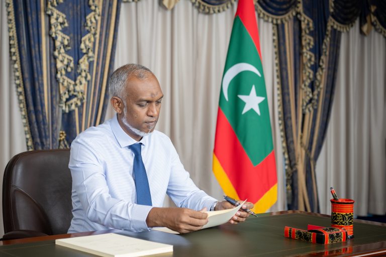 ޓޫރިޒަމް ޓްރޭނިންގ ރިޒޯޓު ހެދުމަށް ތަންތަން ކުއްޔަށްދެވޭ ގޮތަށް ހަދައިފި