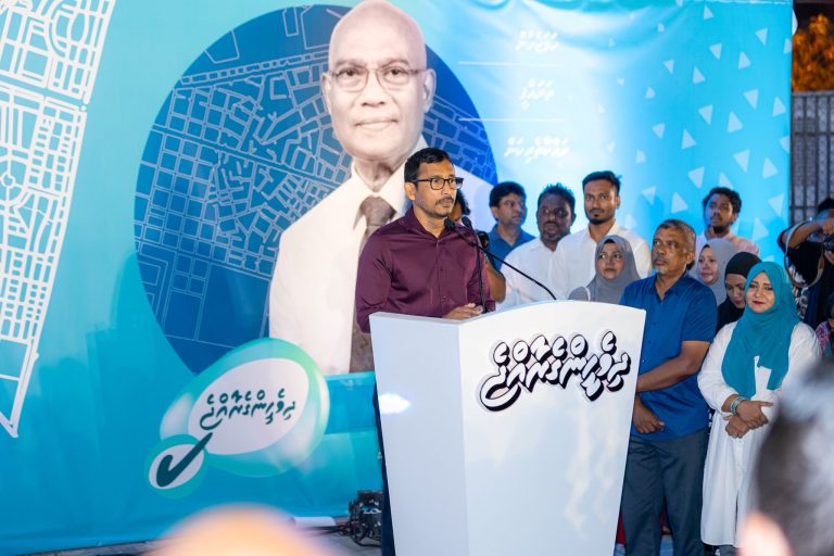މާލޭގެ ރަށްވެހިންގެ މެދުގައި ތަފާތުނުކޮށް ޖަލީލް ހިދުމަތްކުރައްވާނެ: ފަލާޙް