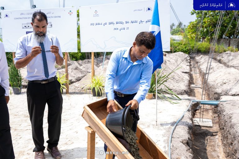 ހުޅުދެލި ޞިއްޙީ މަރުކަޒަށް އަލަށް އިތުރުކުރެވޭ އިމާރާތުގެ އަމަލީ މަސަައްކަތް ފަށައިފި