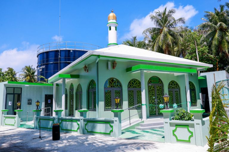 އޮމަދޫ "މަސްޖިދުލް ރަޙްމާ" ރަސްމީކޮށް ހުޅުވައިފި