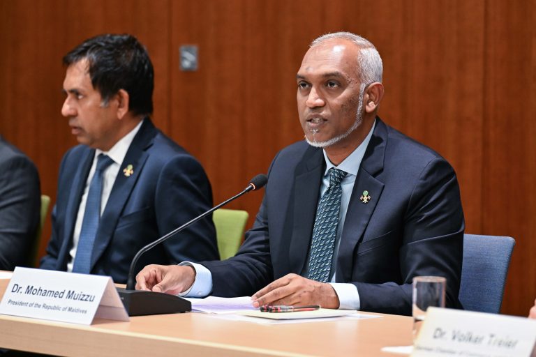 މޯލްޑިވްސް-ޖަރމަނީ ބިޒްނަސް ރައުންޑްޓޭބަލްގައި ރައީސް ބައިވެރިވެވަޑައިގަންނަވައިފި