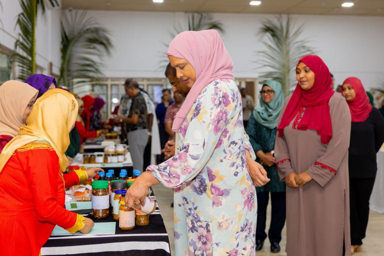 ކާބޯތަކެތީގެ މައުރަޒު ރަހަފަތް ހުޅުވައިފި
