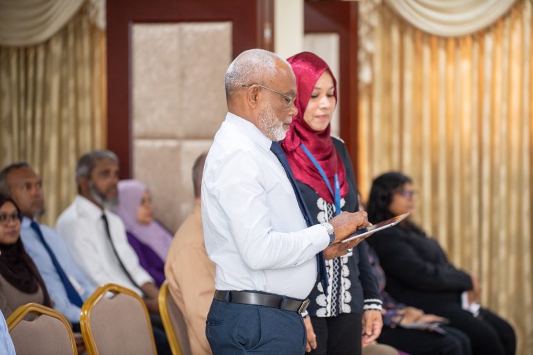 ސިޔާސަތުތައް ކަނޑައެޅުމުގައި ރައްޔިތުންގެ ބައިވެރިވުން އިތުރުކުރުމަށް އިލެކްޓްރޯނިކް ޕެޓިޝަން ޕޯޓަލް އިފްތިތާޙުކޮށްފި