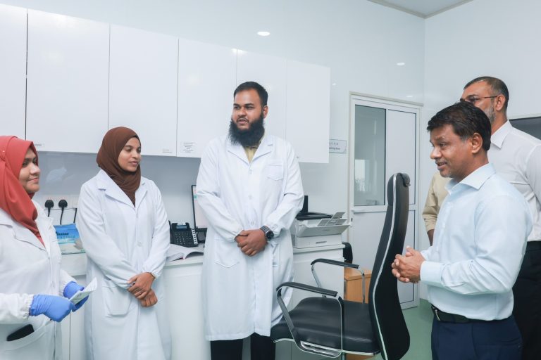 ތެލަސީމިއާއަށް ތަހްލީލު ހަދާ ޑީއެންއޭ ލެބޯރެޓަރީ ހުޅުވައިފި