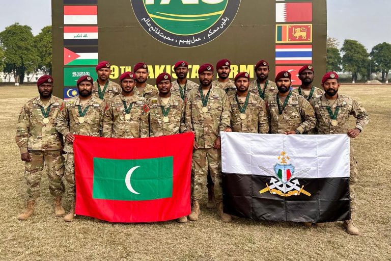 ރަން މެޑަލް ހޯދި ގައުމީ ދިފާއީ ބާރުގެ ޓީމަށް ރައީސްގެ ތަހުނިޔާ