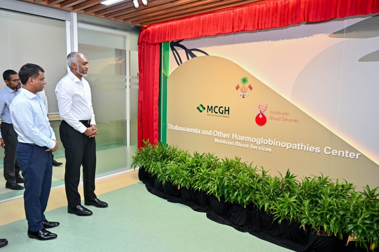 ކޮންމެ ހުކުރު ދުވަހަކު ތެލަސީމިއާ ސެންޓަރުން ޚިދުމަތް ލިބެމުންދާނޭކަމުގެ ޔަޤީންކަން ރައީސް ދެއްވައިފި