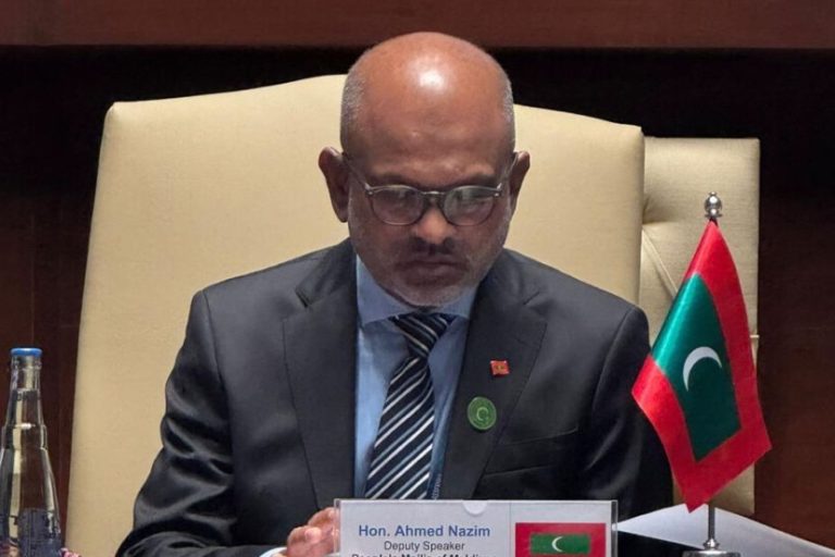 ޞުލްޙައަކީ ބާރުގެ ބޭނުންކޮށްގެން މަޖުބޫރުން ކުރުވޭނެ ކަމެއް ނޫން: ނާޡިމް
