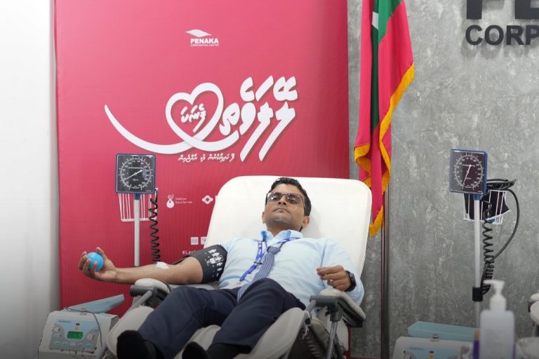 “ލޭފަވެތި ފެނަކަ” ލޭ ހަދިޔާކުރުމުގެ ކެމްޕޭން އައްޑޫ ސިޓީއަށް!
