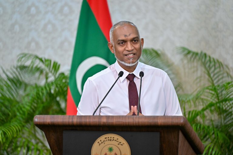 ހިނގަމުންދާ މަޖިލީހުގެ ދައުރުގެ ތެރޭގައި ރިކޯލް ވޯޓުގެ ބިލު ހުށަހަޅުއްވަން އުންމީދުކުރައްވާ ކަމުގައި ރައީސް ވިދާޅުވެއްޖެ