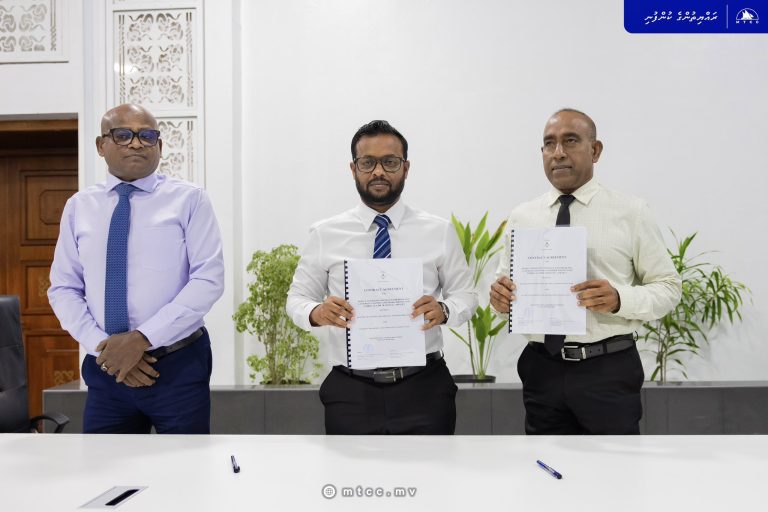 މަޑަވެލި ބިން ހިއްކުމާއި ގޮނޑުދޮށް ހިމާޔަތް ކުރުމުގެ މަޝްރޫޢުގެ ފޭސް 2ގެ މަސައްކަތް އެމްޓީސީސީއާ ހަވާލުކޮށްފި