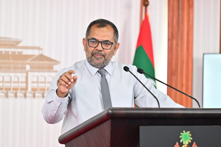 އޭޑީއެފްޑީގެ 100 މިލިއަން ޑޮލަރު އަނބުރާ ދެއްކުން ފަސްކޮށްދޭން އެއްބަސްވެއްޖެ