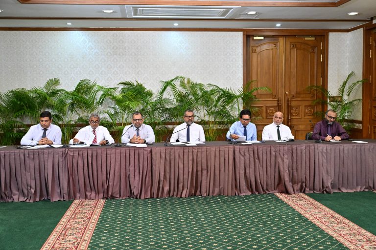 މެދުއިރުމަތީގެ ހަމަނުޖެހުންތަކާ ގުޅިގެން ރާއްޖެއަށް ކުރިމަތިވާ ގޮންޖެހުންތަކުން އަރައިގަތުމަށް ކުރާ މަސައްކަތްތަކުގެ އަދާހަމަ ހާމަކޮށްފި