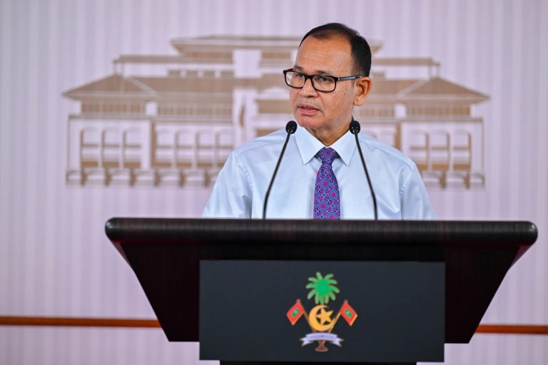 އަލަށް އިމާރާތްކުރެވޭ ކައުންސިލުތައް ޒަމާނީ ފެންވަރަށް އަޕްގްރޭޑް ކުރެވިފައިވާނެ: ވަޒީރު އާދަމް ޝަރީފް