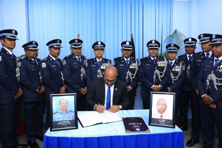ކުރީގެ ޑީސީޕީ ޢަބްދުއްޝަކޫރާއި ކައުންސެލް ޖެނެރަލް ޙަސަން ޙަމީދުގެ ތަޢުޒިޔާގެ ދަފުތަރު ހުޅުވާލައިފި