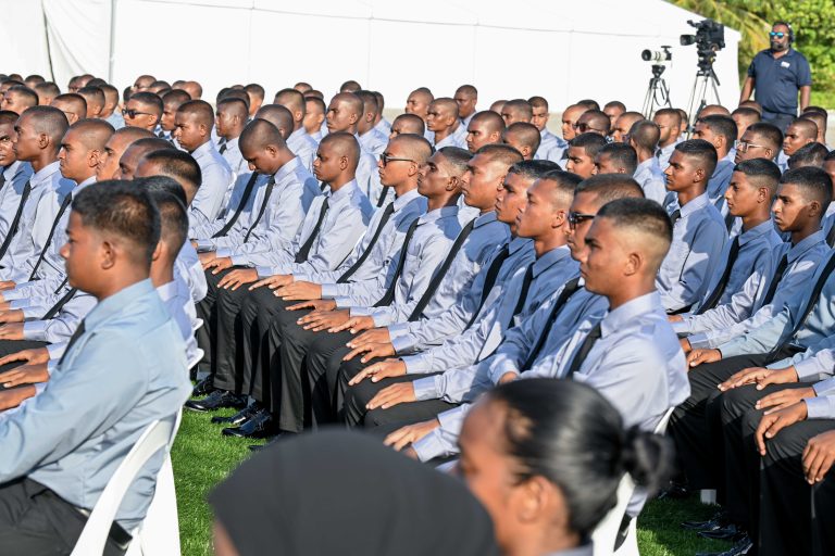 ވަޠަނީ ޚިދުމަތުގެ ޕްރޮގްރާމުގައި ބައިވެރިވުމުގެ މުއްދަތު އިތުރުކޮށްފި