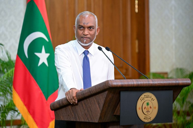 924 މިލިޔަން ޑޮލަރުގެ ދަރަނި ސަރުކާރުން ދައްކައިފި