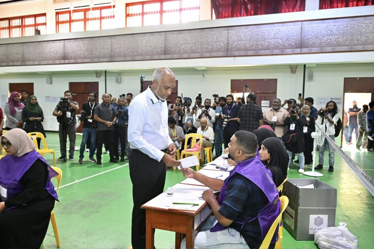 ވޯޓުގެ ނަތީޖާ އިޙްތިރާމާއެކު ބަލައިގަންނަން: ރައީސް
