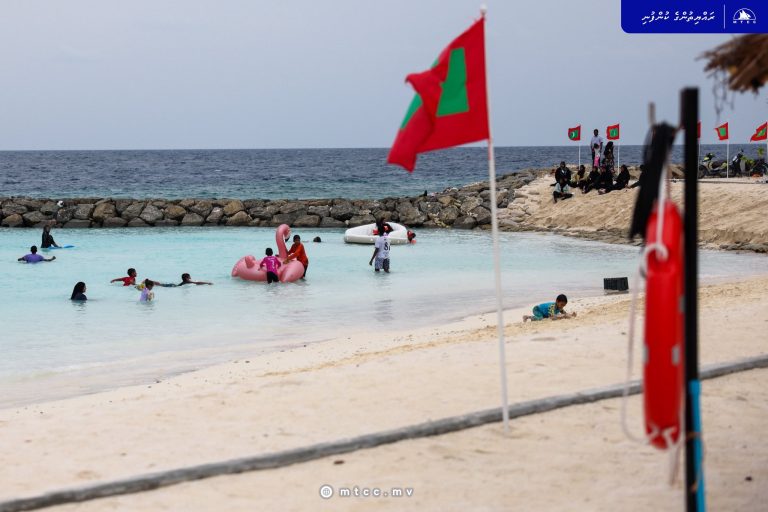 އޭދަފުށީ ފަތާ ސަރަހައްދު ނިންމައި އާންމުންނަށް ހުޅުވާލައިފި