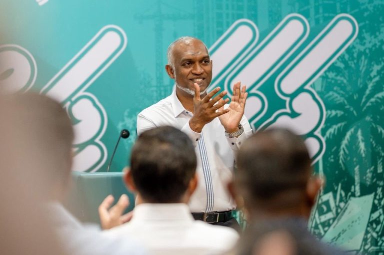 ދެއަހަރާބައިގެ ތެރޭގައި ވަށާޖެހޭ އިގުތިސާދީ ސިޔާސަތެއް ސަރުކާރުން ތަންފީޒުކޮށްފި: ރައީސް