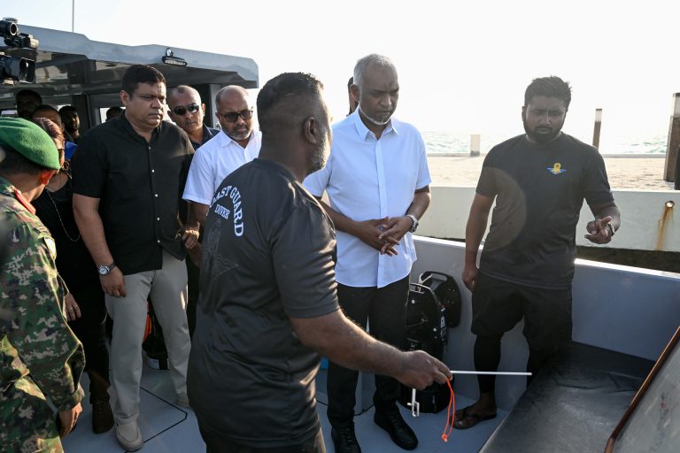 ގެއްލިގެން ހޯދާ ޑައިވަރުން ހޯދުމުގެ މަސައްކަތް ރައީސް ބައްލަވާ މައުލޫމާތު އޮޅުންފިލުއްވައިފި