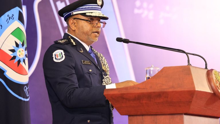 ރިޓަޔާކުރާ ފުލުހުންގެ އިނާޔަތްތަކަށް ހެޔޮ ބަދަލެއް:25 އަހަރުވުމުން ބޭސްފަރުވާ ހަމަޖެހެނީ