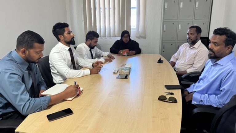 ދިއްދޫގައި ފަސް މިލިއަން ގަސް މަޝްރޫޢުގެ ބޮޑު ހަރަކާތެއް ހިންގުމަށް މަޝްވަރާކޮށްފި