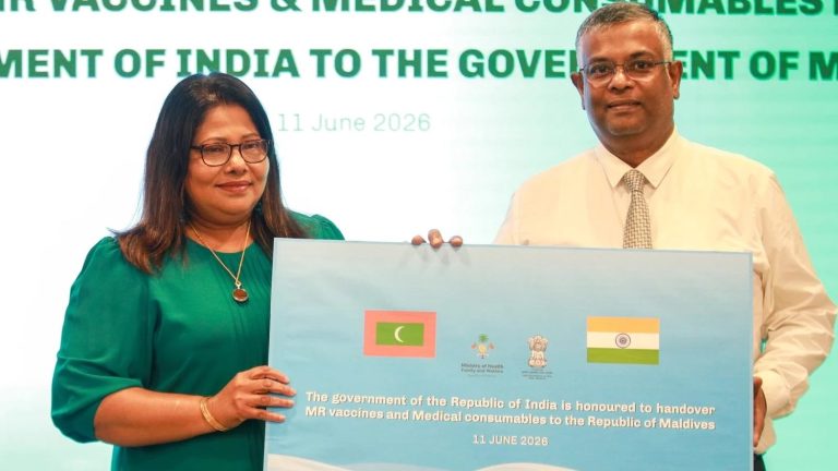 އިންޑިއާ އިން ރާއްޖެއަށް ވެކްސިން އަދި މެޑިކަލް ކޮންސިއުމަބަލްސް ހަދިޔާކޮށްފި
