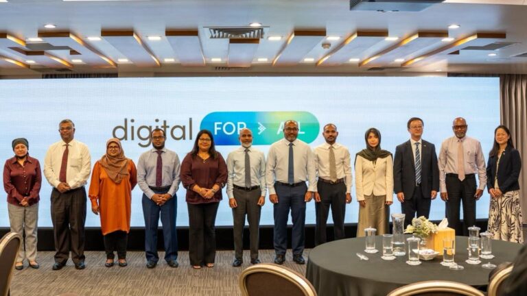 ޤައުމީ ތަރައްޤީއަށް ޑިޖިޓަލް ހުނަރުވެރި އާބާދީއެއް ބިނާކުރުން މުހިންމު: މިނިސްޓަރ އިޙްސާން