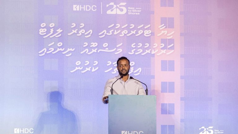 ހުޅުމާލެ ފޭސް 2 ގެ އާންމުންގެ ބިންތައް ވިޔަފާރި އުސޫލުން ބޭނުންކުރަން ޖެހޭ: ވަޒީރު މުއްތަލިބް