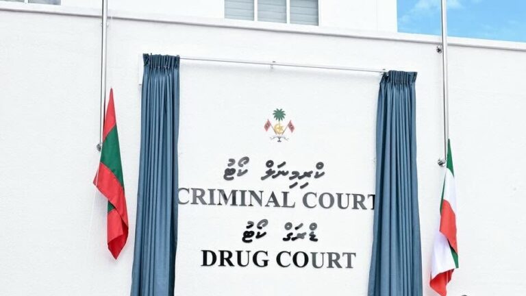 ކްރިމިނަލް ކޯޓަށް ތިން ފަނޑިޔާރުން އައްޔަންކުރަން ޖޭއެސްސީން ނިންމައިފި