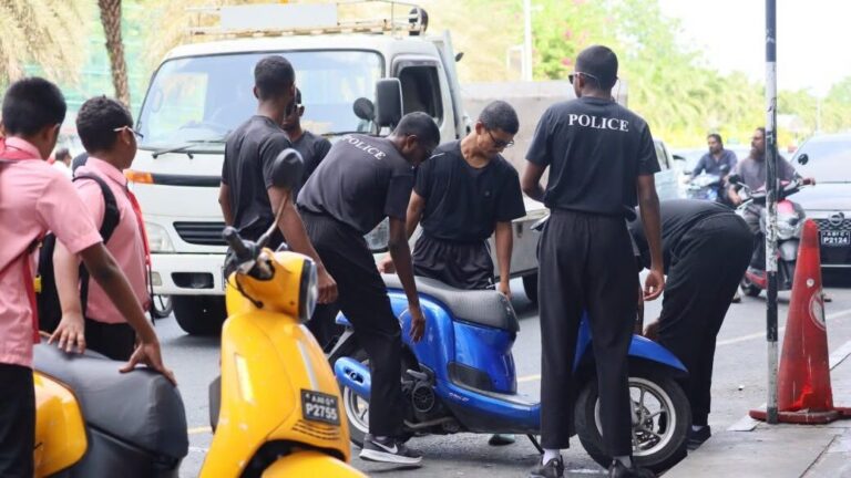 ޓޯކުރުމުގެ ކެޕޭސިޓީ އިތުރުކުރަން ބޭނުންވާ ވެހިކަލްތައް ހޯދަން ފުލުހުން އިއުލާނުކޮށްފި