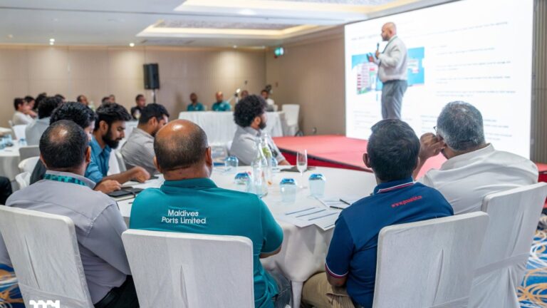 މާލޭ ބަނދަރު ތިލަފުއްޓަށް ބަދަލުކުރުން: އެމްޕީއެލްއިން ސްޓޭކްހޯލްޑަރުންގެ މަޝްވަރާ ބައްދަލުވެމެއް