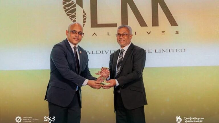ދައުލަތަށް އެންމެ ގިނައިން ޓެކްސް ދެއްކި 20 ފަރާތަކަށް މީރާގެ ރަންލާރި އެވޯޑް ދީފި