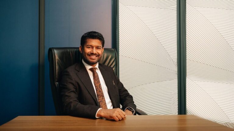 ވިޒިޓް މޯލްޑިވްސްގެ މެނޭޖިންގ ޑިރެކްޓަރގެ މަޤާމުން ޝިޢުރީ އިސްތިއުފާ ދެއްވައިފި