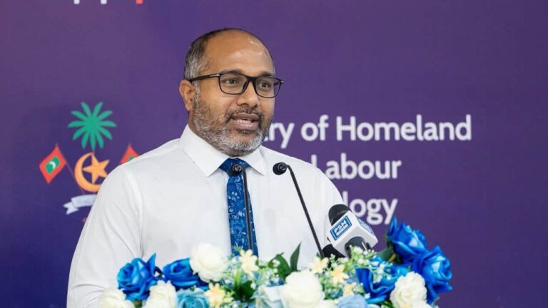 ޓީޓީ ހަދައިގެން ރާއްޖެއަށް މުދާ ނުގެންނަ މައްސަލަ ފާހަގަވެއްޖެ: މިނިސްޓަރ އިހުސާން
