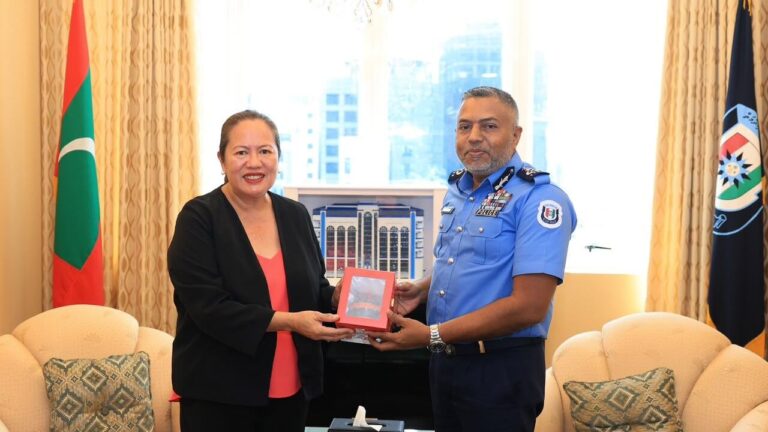 އައިއޯއެމްގެ ޗީފް އޮފް މިޝަން އާ ސީޕީ އަޙްމަދު މުޙައްމަދާ ބައްދަލުކުރައްވައިފި