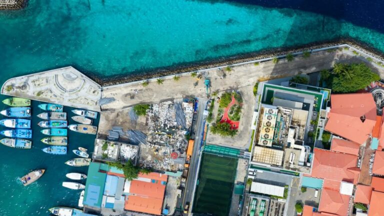 ބޮޑުތަކުރުފާނު މަގުގެ ތިންވަނަ ފިޔަވަހީގެ ފެނާއި ނަރުދަމާގެ މަސައްކަތްތައް ކުރިއަށްދަނީ