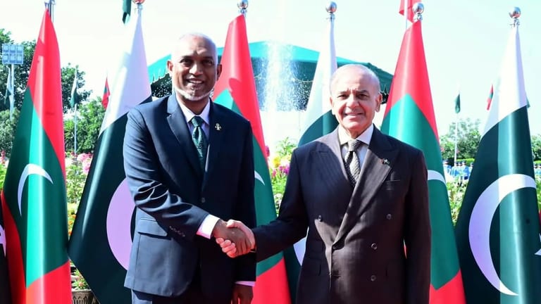 މާލެއާއި ކަރާޗީއާ ދެމެދު މޯލްޑިވިއަނުން ސީދާ ދަތުރުތައް ފަށަނީ