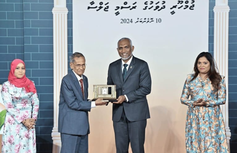 ޖުމްހޫރީ ދުވަހުގެ ރަސްމީ ޖަލްސާ ނޮވެމްބަރު 19ގައި ބާއްވަން ނިންމައިފި