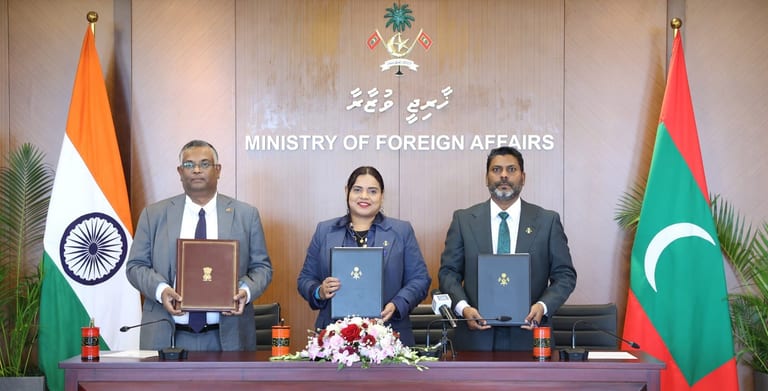 އިންޑިއާގެ އެހީގައި 3 ރަށެއްގެ ފިޓްނަސް ސެންޓަރުތަކަށް ސާމާނު ހޯދުމުގެ އެއްބަސްވުމުގައި ސޮއިކޮށްފި