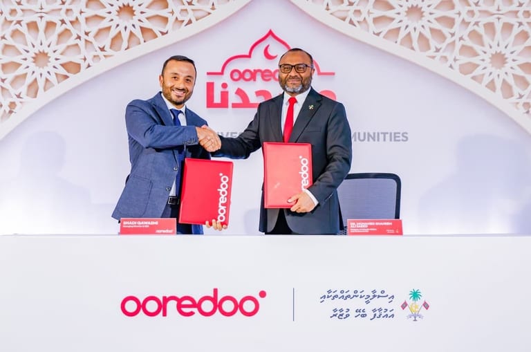 މިސްކިތްތައް މަރާމާތުކުރުމަށް އުރީދޫއާއެކު ފަހުމުނާމާގައި ސޮއިކޮށްފި