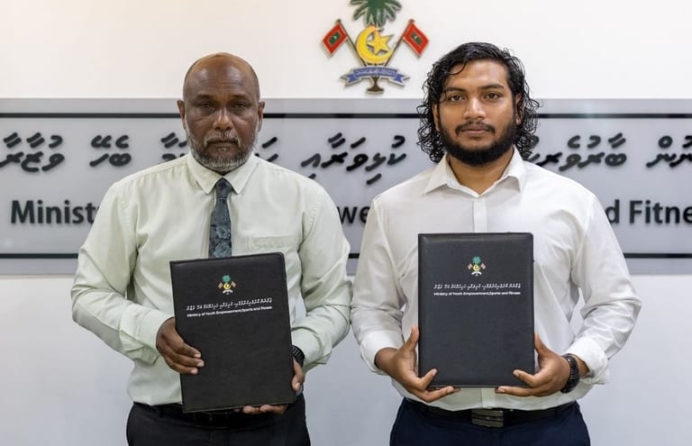 އއ. ފެރިދޫ އާއި ފ. މަގޫދޫގެ ފުޓުބޯޅަ ދަނޑު ތަރައްޤީކުރަން ބަޔަކާ ހަވާލުކޮށްފި