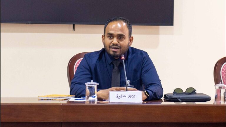 ޑެޕިއުޓީ ކޮމިޝަނަރ ޖެނެރަލް އޮފް ޓެކްސޭޝަންގެ މަގާމަށް ޝަފްނީޒް އައްޔަންކުރަން ކޮމިޓީން ފާސްކޮށްފި